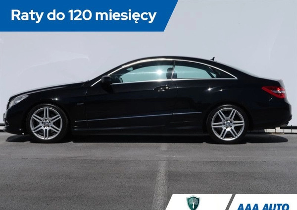 Mercedes-Benz Klasa E cena 53000 przebieg: 229903, rok produkcji 2011 z Poddębice małe 379